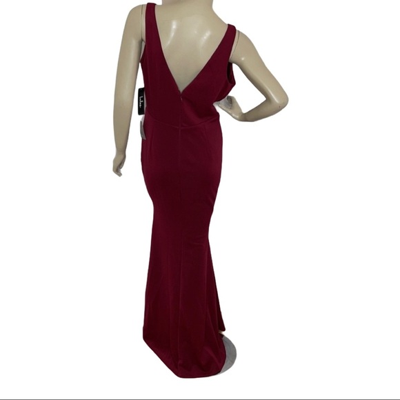 LuLu’s Adelina Burgundy Sleeveless Mermaid Maxi Dress - Picture 8 of 11